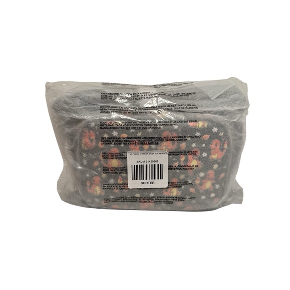 NEW Loungefly Pokemon Charmander Flowers Camera Crossbody Bag Purse - Picture 5 of 6